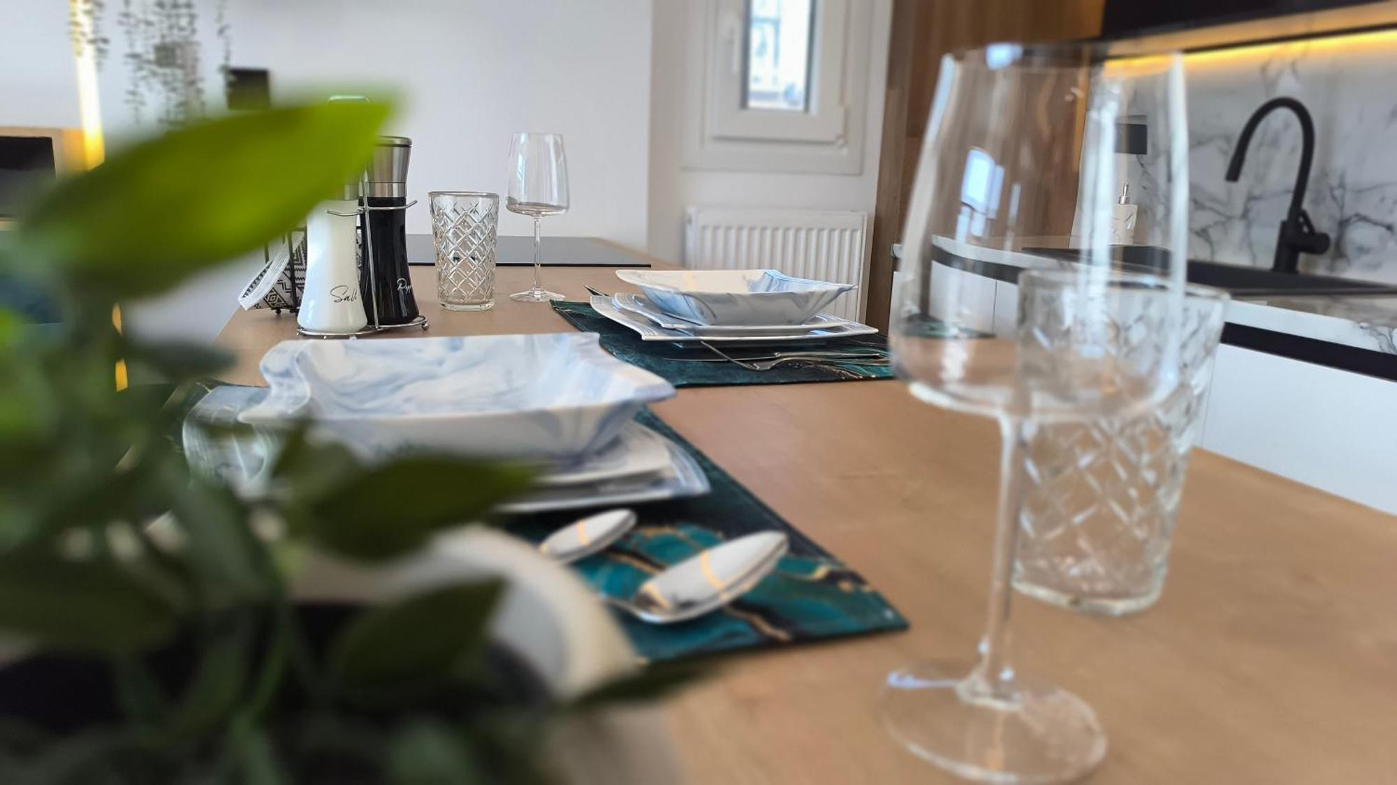 Larisa Absolute Suites, Sky View Smart Home Eksteriør bilde